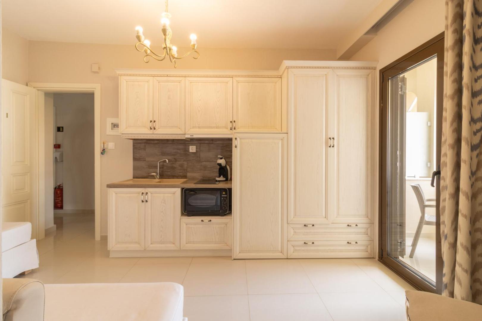 ניקיטי Kassandrinos Apartments Apostolos מראה חיצוני תמונה