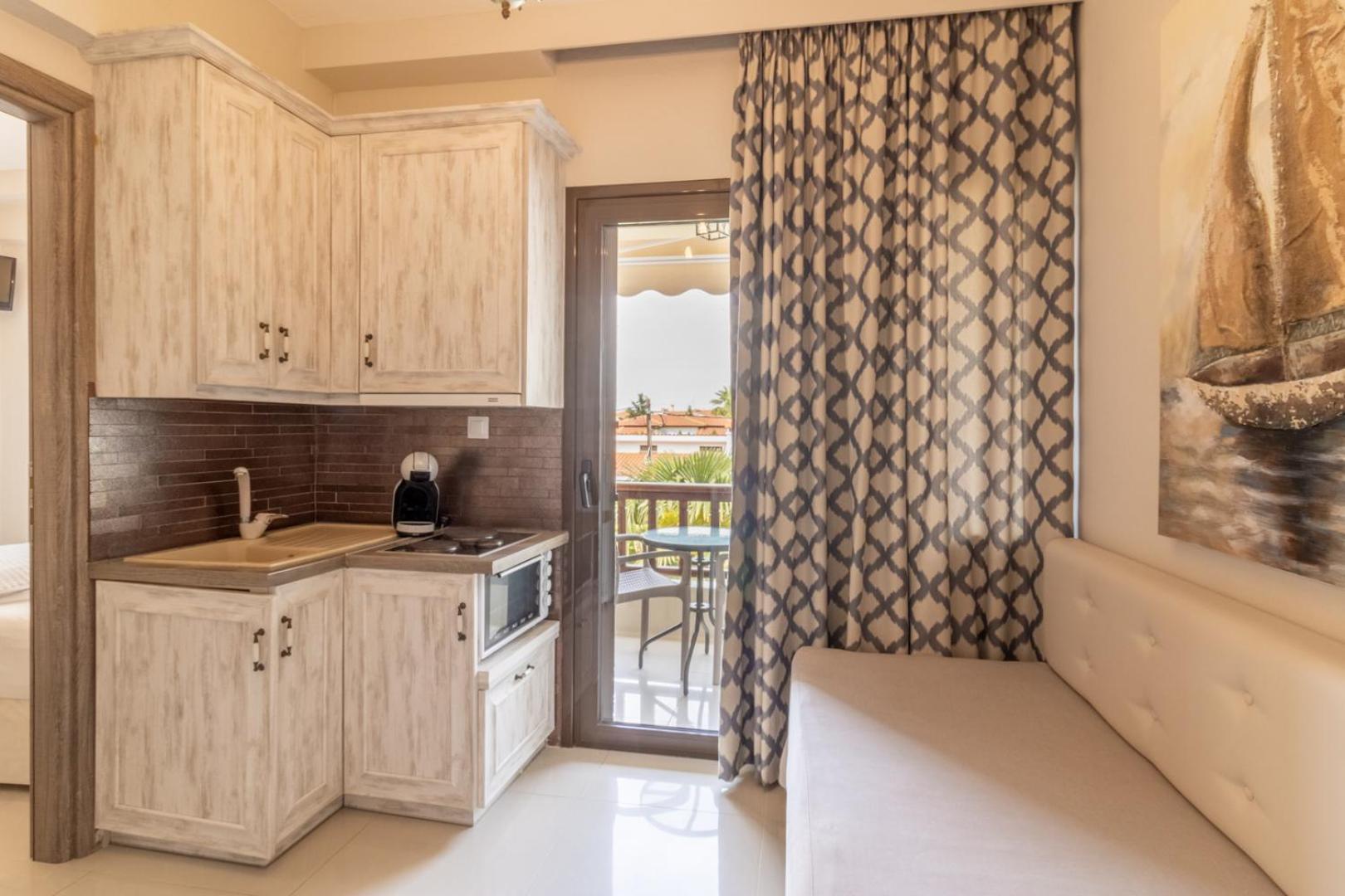ניקיטי Kassandrinos Apartments Apostolos מראה חיצוני תמונה